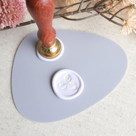 Pouring Mat - Powder Blue