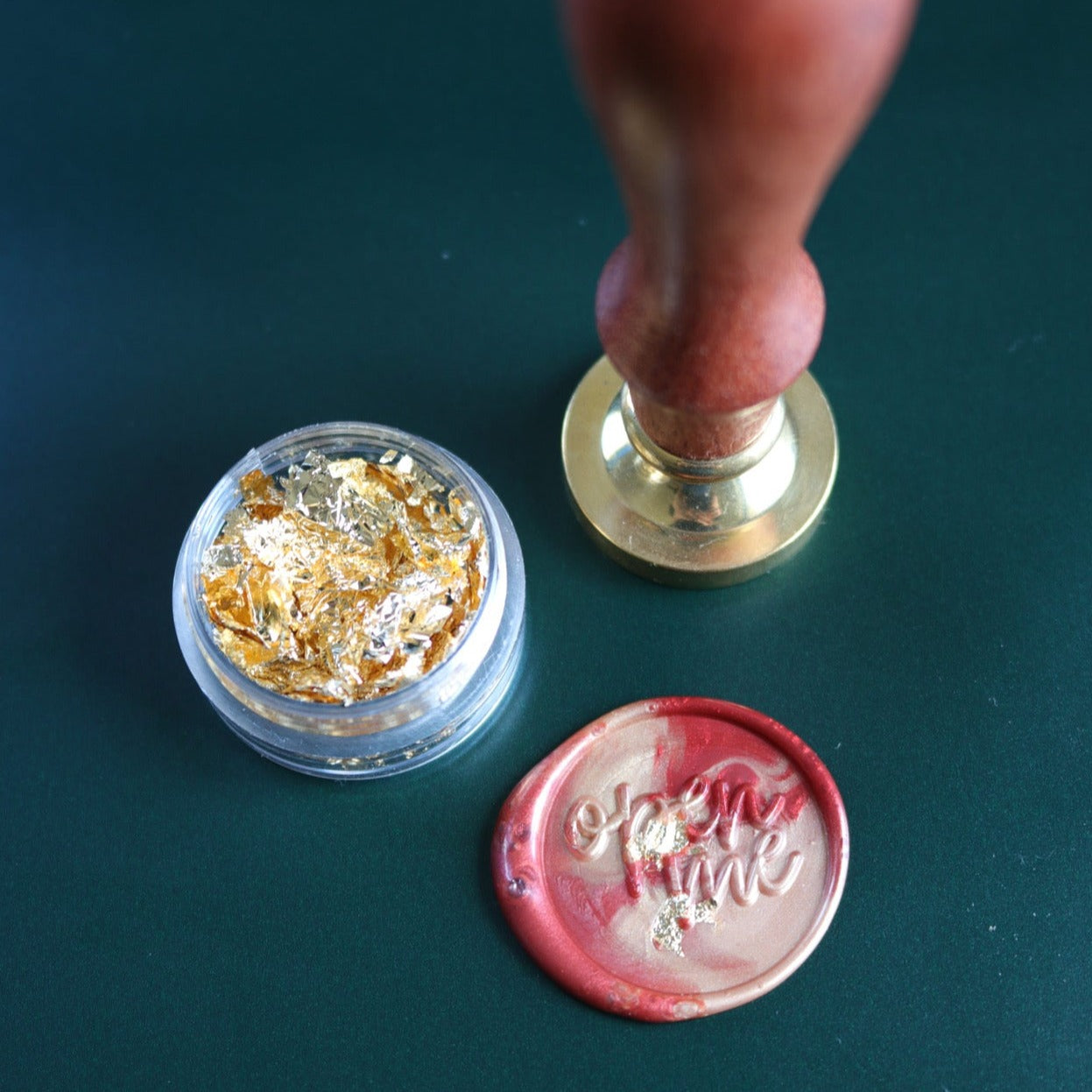 Foil Flakes - Gold