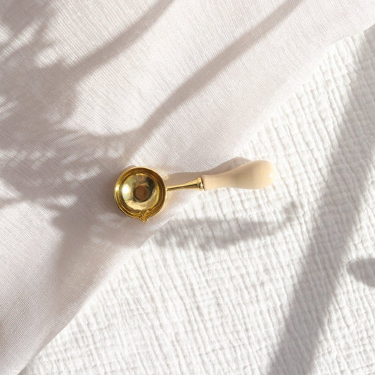 Melting Spoon - Sand Beige Handle